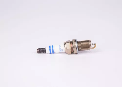 BOSCH Spark Plug (0242236571)