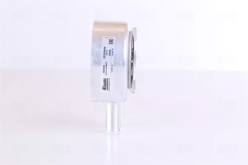 NISSENS Oil Cooler, engine oil (90946)