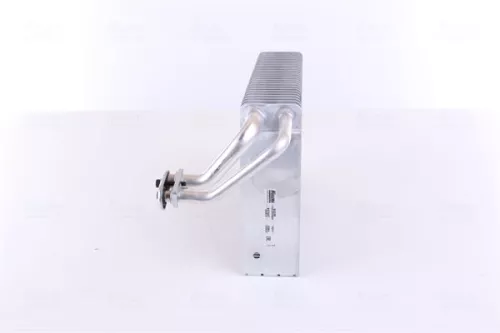 NISSENS Evaporator, air conditioning (92235)
