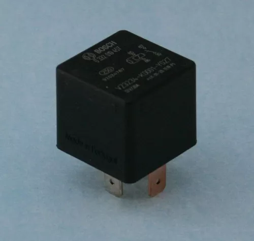 BOSCH Multifunctional Relay (0332019457)