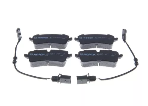 BOSCH Brake Pad Set, disc brake (0986494915)