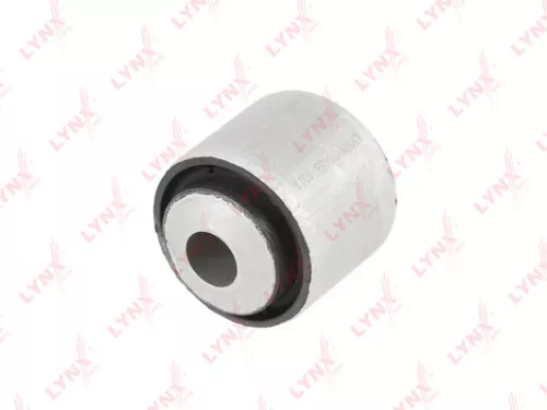 LYNXAUTO Silentblock (C8438)