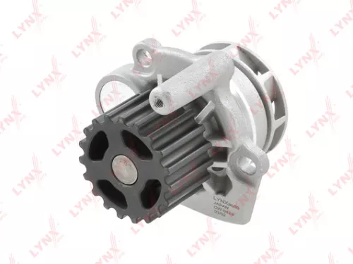 LYNXAUTO Water pump (CW-0429)